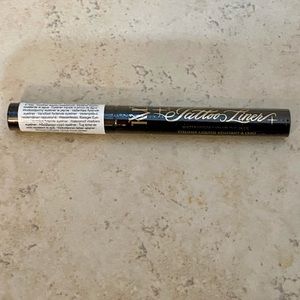 New Sealed KVD Kat Von D Tattoo Liner waterproof Liquid Eyeliner Black